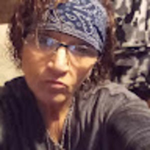 Meet your Posher, Tina